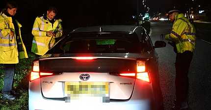 OVER 130 TAXISPHVS CHECKED UNDER JOINT LICENSING OPERATION IN WARRINGTON 