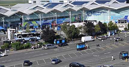 PRIVATE HIRE DRIVERS FURY AS BIRMINGHAM AIRPORT PARKING GLITCH SWIPES 1955 IN AN INSTANT