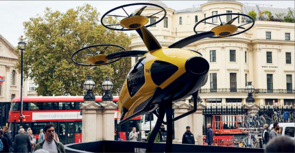 UAE UNVEILS FLYING TAXI IN LONDON TO PROMOTE INVESTMENT