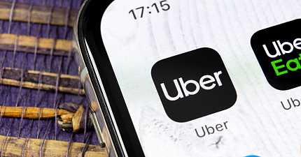 UBER GRANTED LICENCE TO OPERATE IN BLACKBURN AND DARWEN