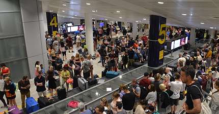 CABBIES DAILY BATTLE RUNNING THE GAUNTLET IN CHAOS HIT MANCHESTER AIRPORT