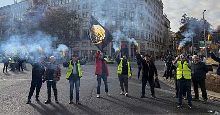 CATALAN TAXI DRIVERS GRIDLOCK BARCELONA IN MASS PROTEST AGAINST UBER AND CABIFY