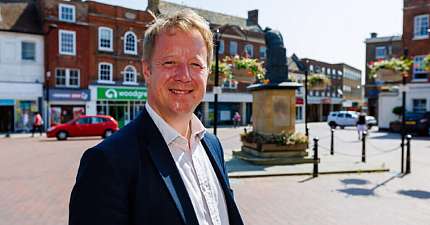 PETERBOROUGH AND CAMBRIDGESHIRE MAYOR DEMANDS END TO BROKEN TAXI LICENSING SYSTEM