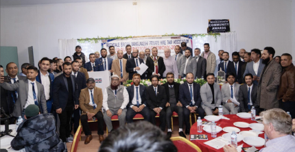 GMB SHOWS COMMITMENT TO DRIVERS AT LAUNCH OF ROCHDALE BANGLEDESHI PH AND TAXI ASSOCIATION