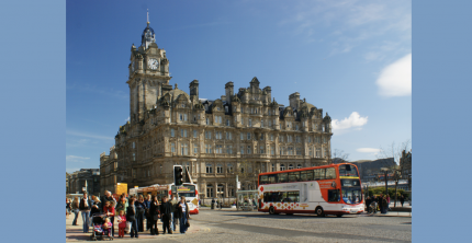 EDINBURGH TO REVIEW BUS LANE ACCESS FOR PRIVATE HIRE VEHICLES AMID OPPOSITION