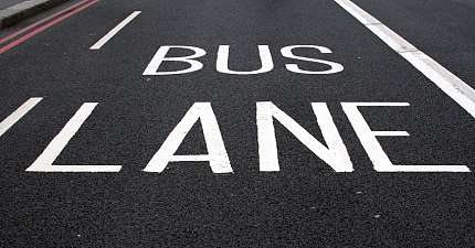 TAXI DRIVERS FIGHT FOR A33 BUS LANE ACCESS IN READING